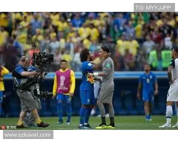 虎牙足球明星对抗赛盛况空前球迷热情高涨共庆足球盛宴